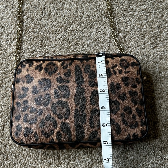Dolce and Gabbana Beige Leopard Print Coated Canvas Crossbody Bag - Picture 5 of 12